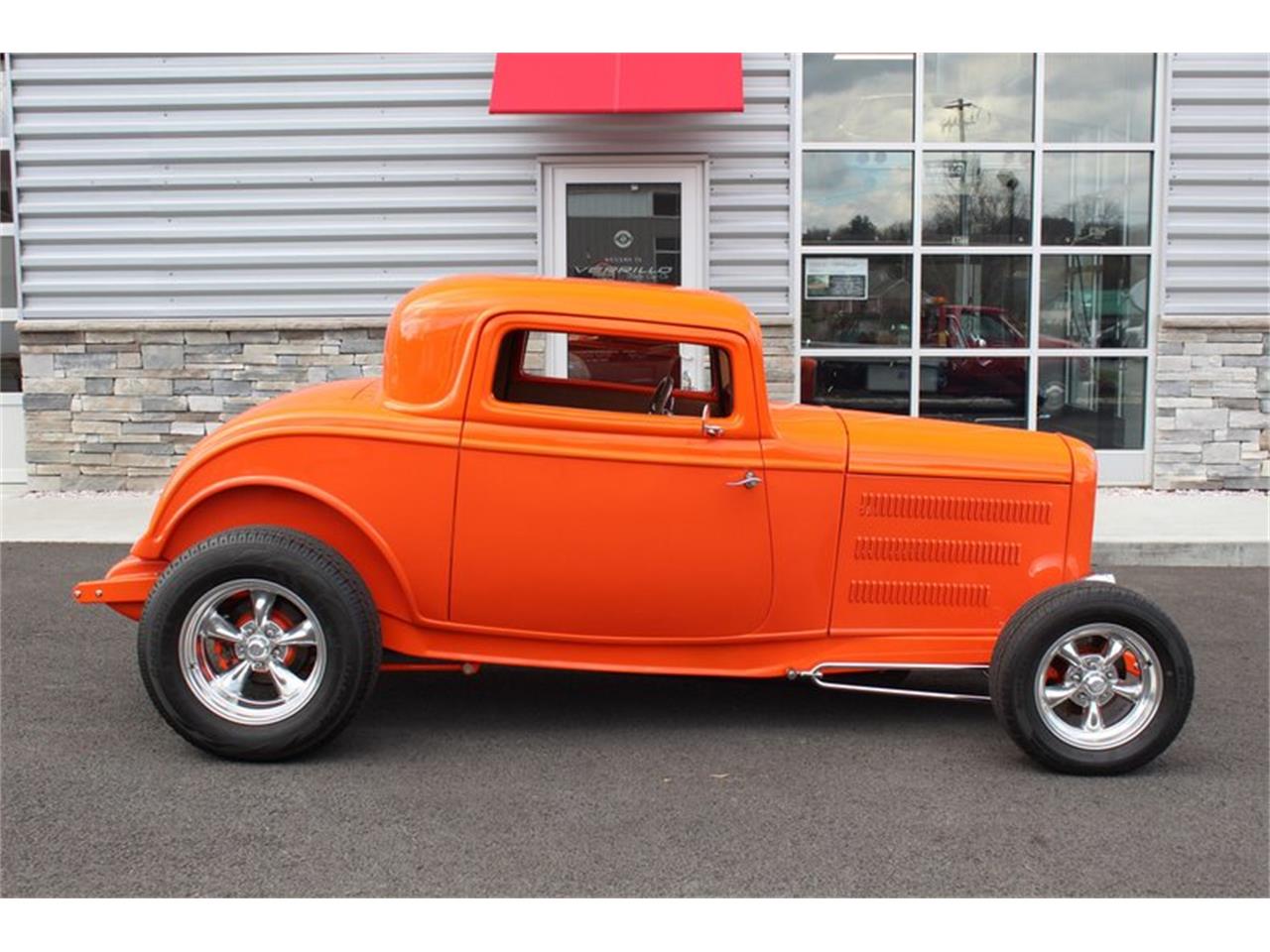 1932 Ford 3-Window Coupe
