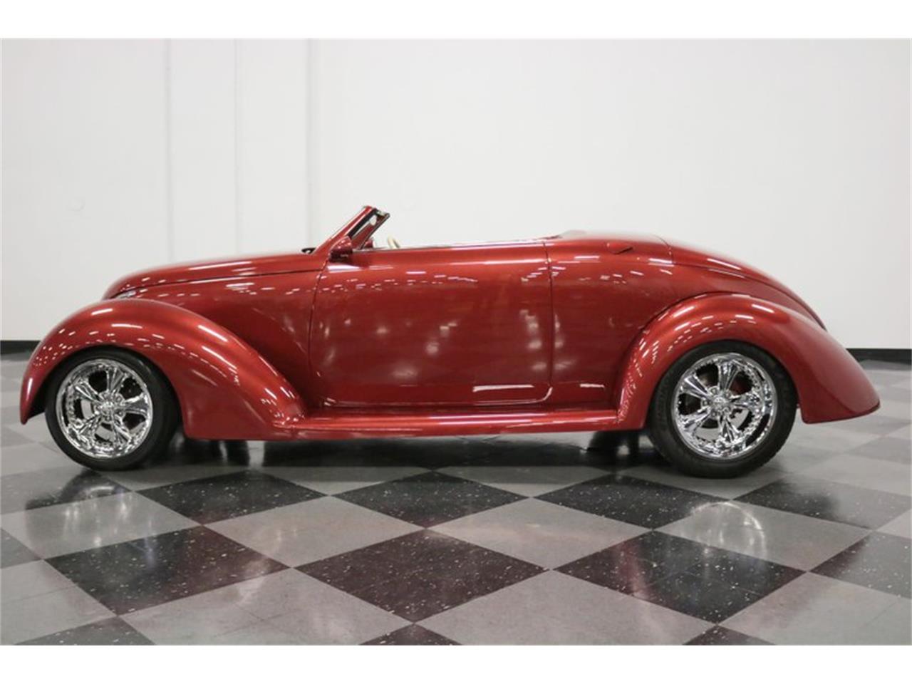 1939 Ford Cabriolet
