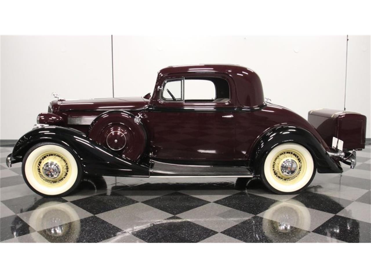 1934 Pontiac Eight