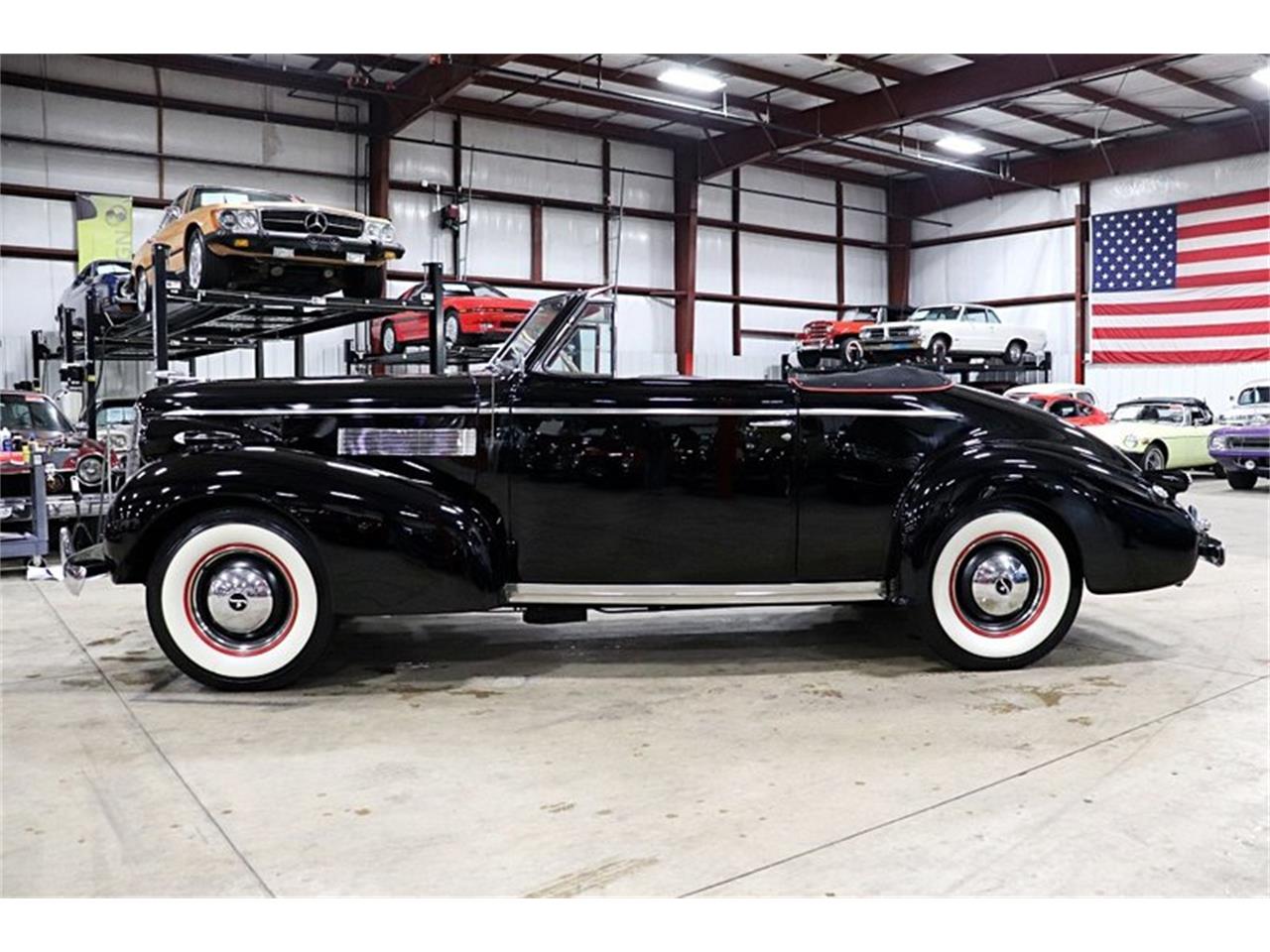 1939 Cadillac LaSalle