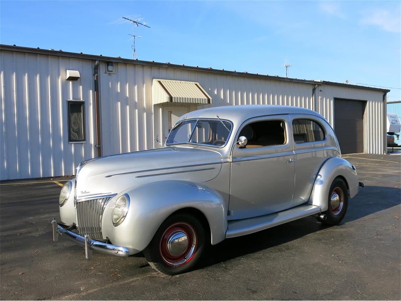 1939 Ford Deluxe