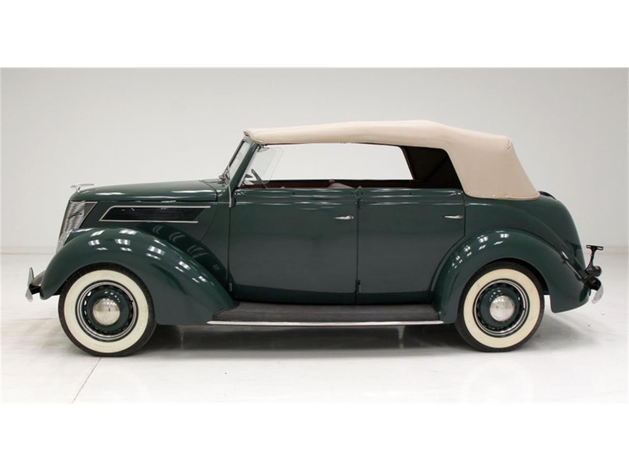 1937 Ford Phaeton