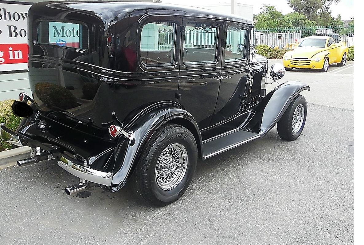 Chevrolet Street Rod