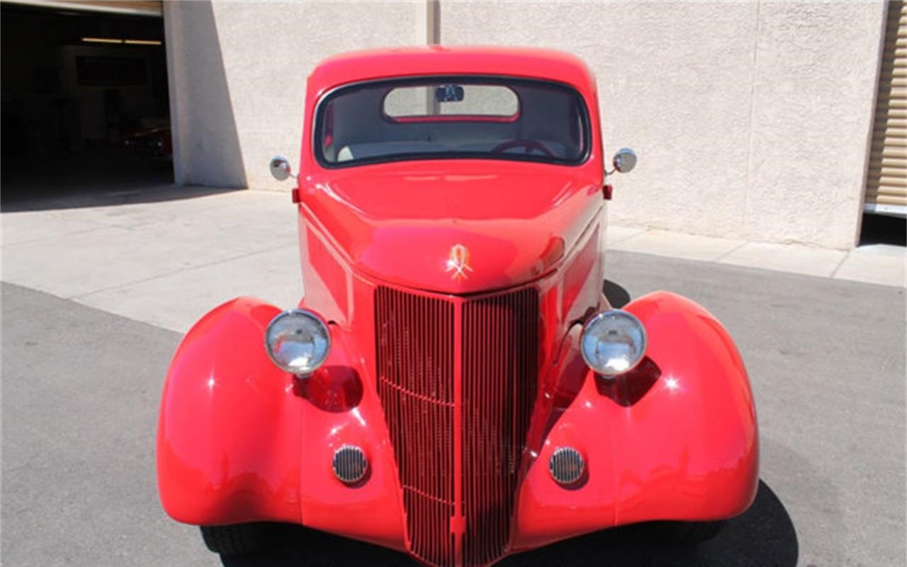 1936 Ford Deluxe