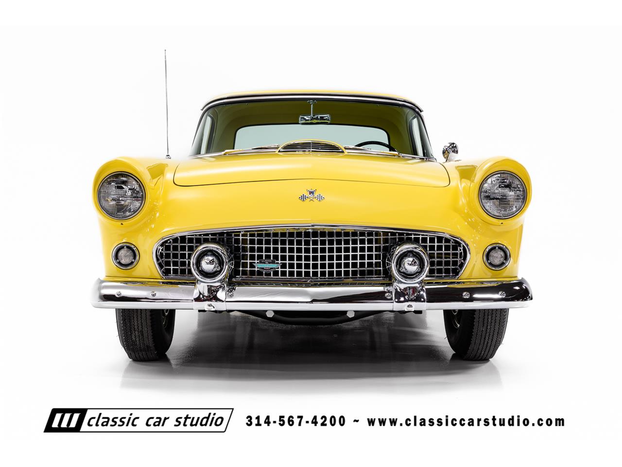 1955 Ford Thunderbird