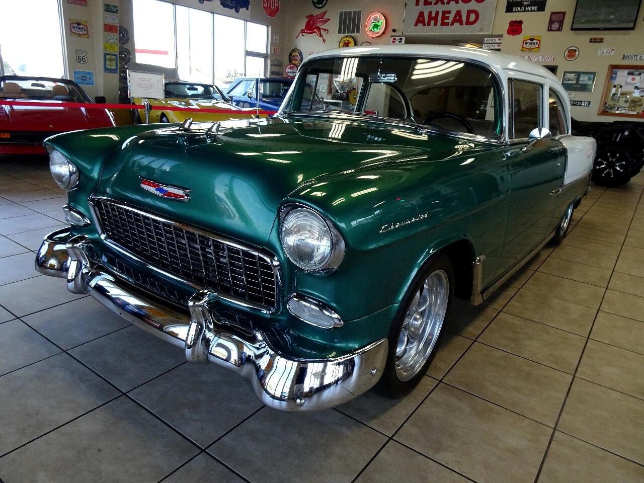 Chevrolet 210