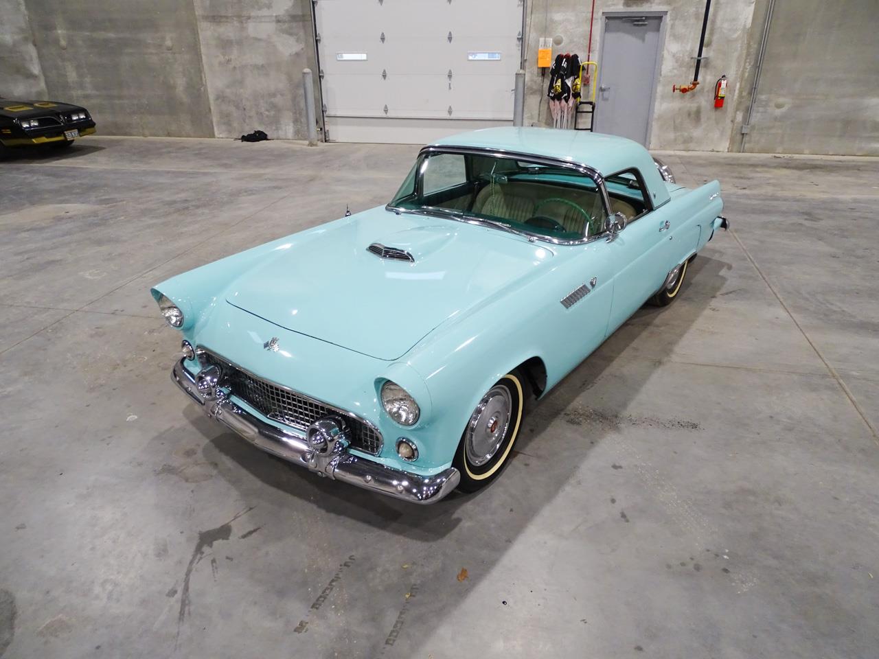 1955 Ford Thunderbird