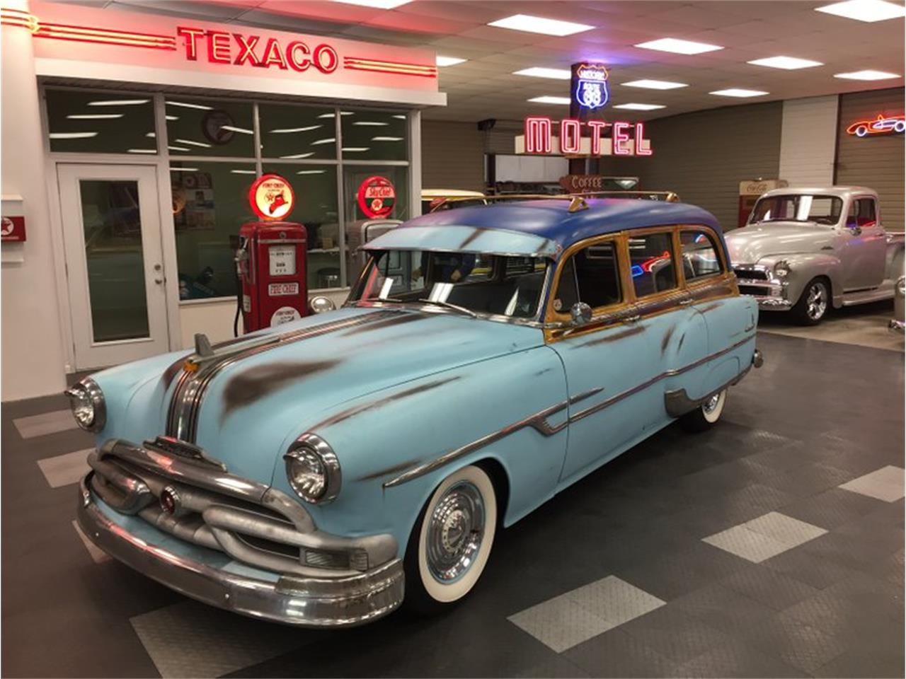 1953 Pontiac Chieftain