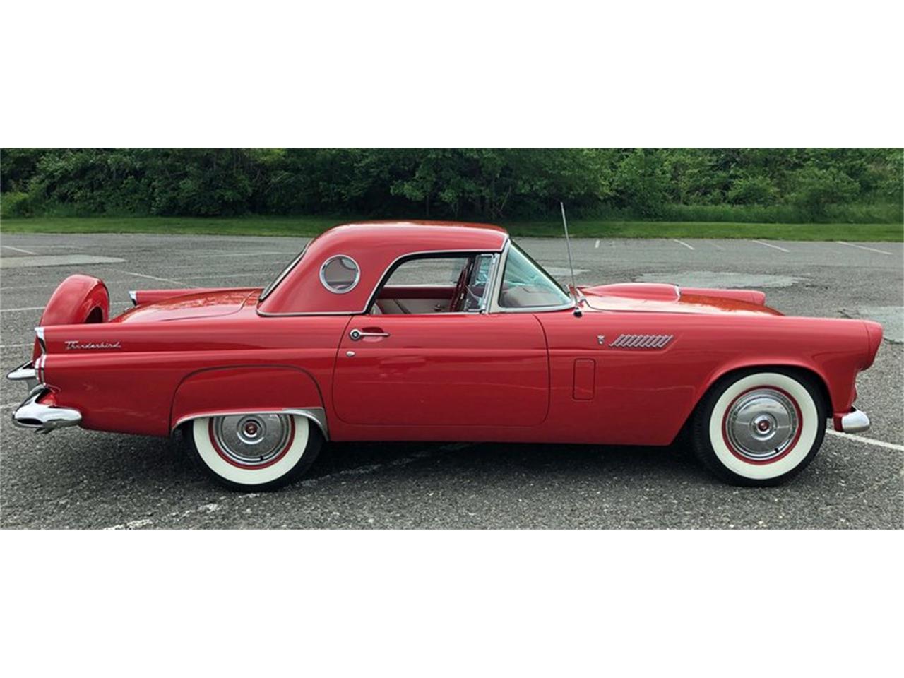 1956 Ford Thunderbird