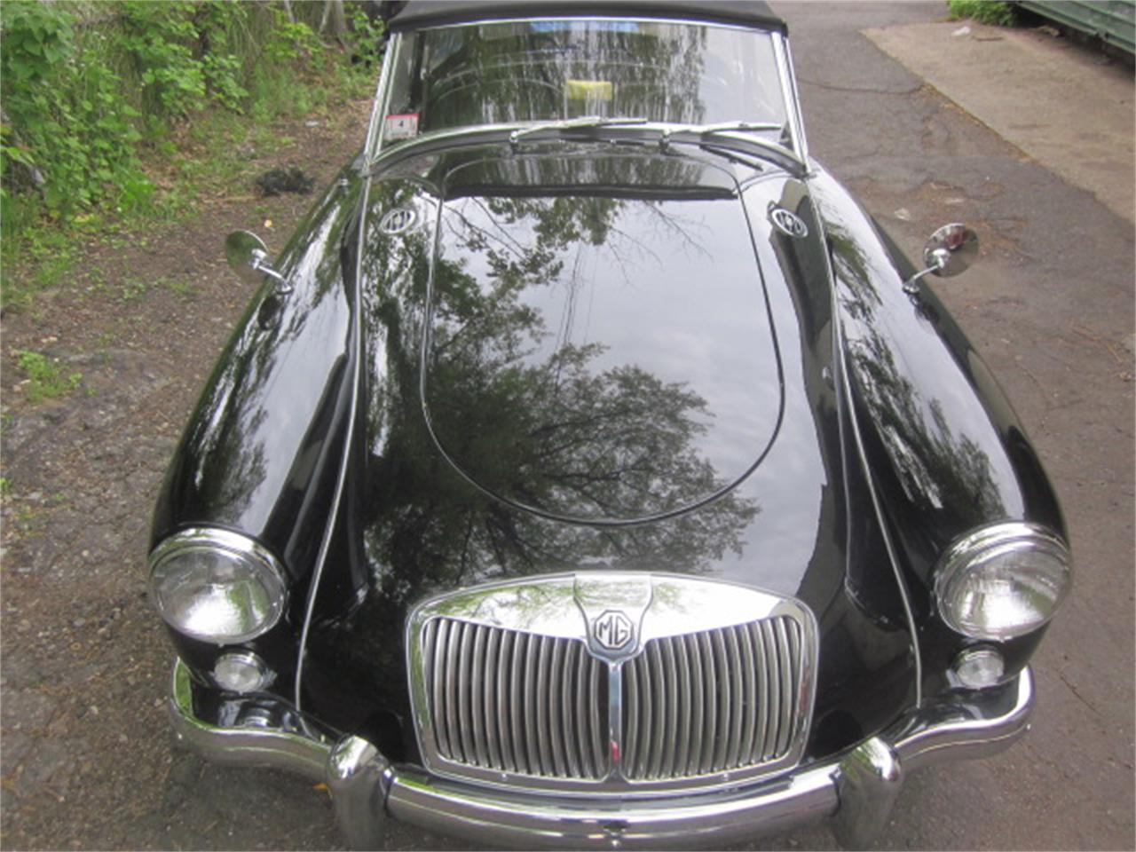 MG MGA 1500