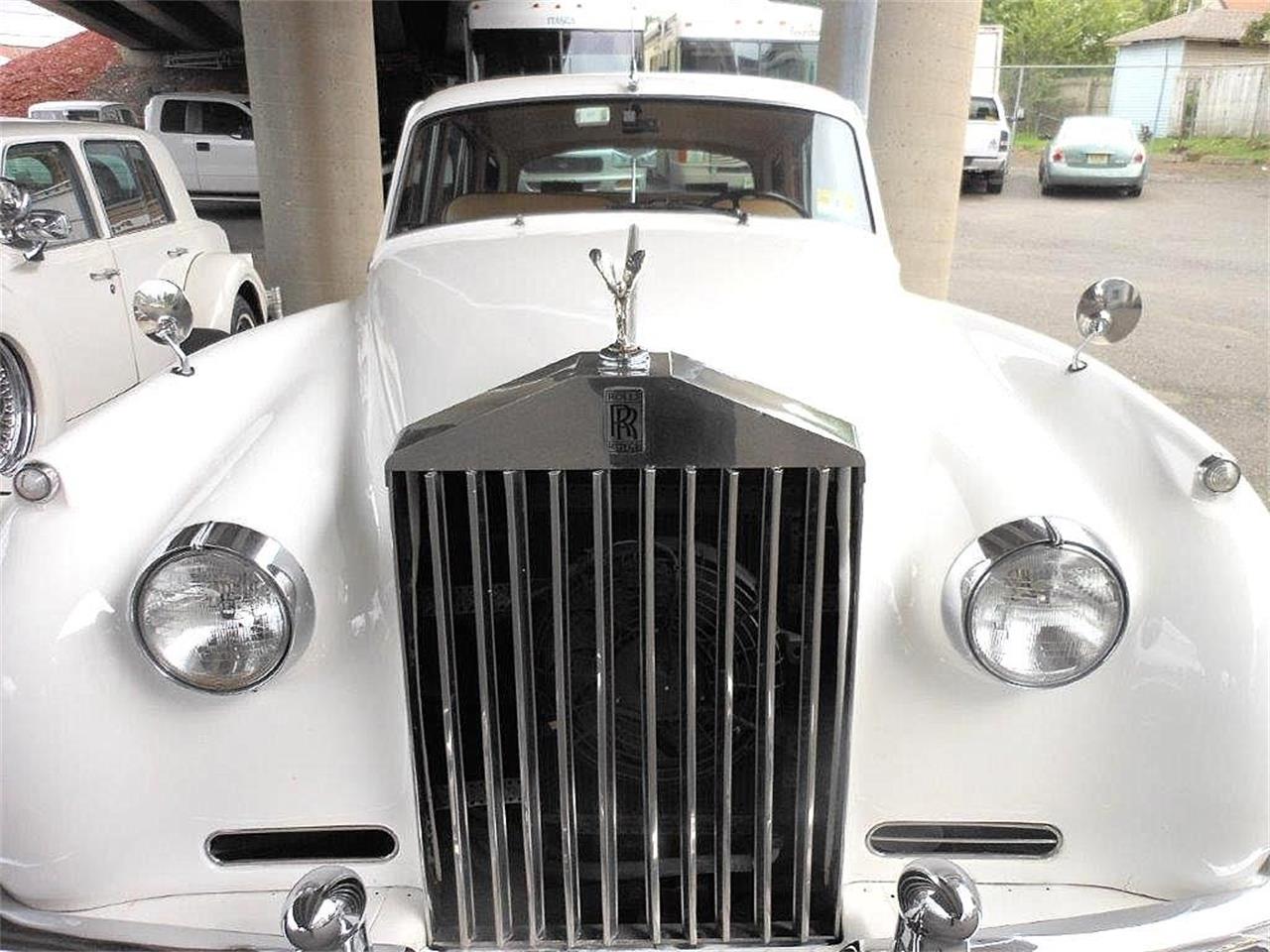 Rolls-Royce Silver Cloud II
