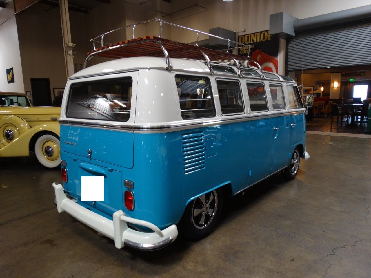 Volkswagen Bus