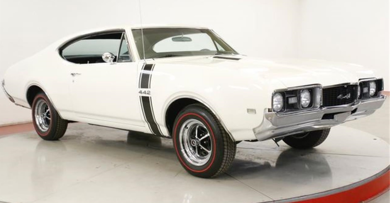 Oldsmobile 442