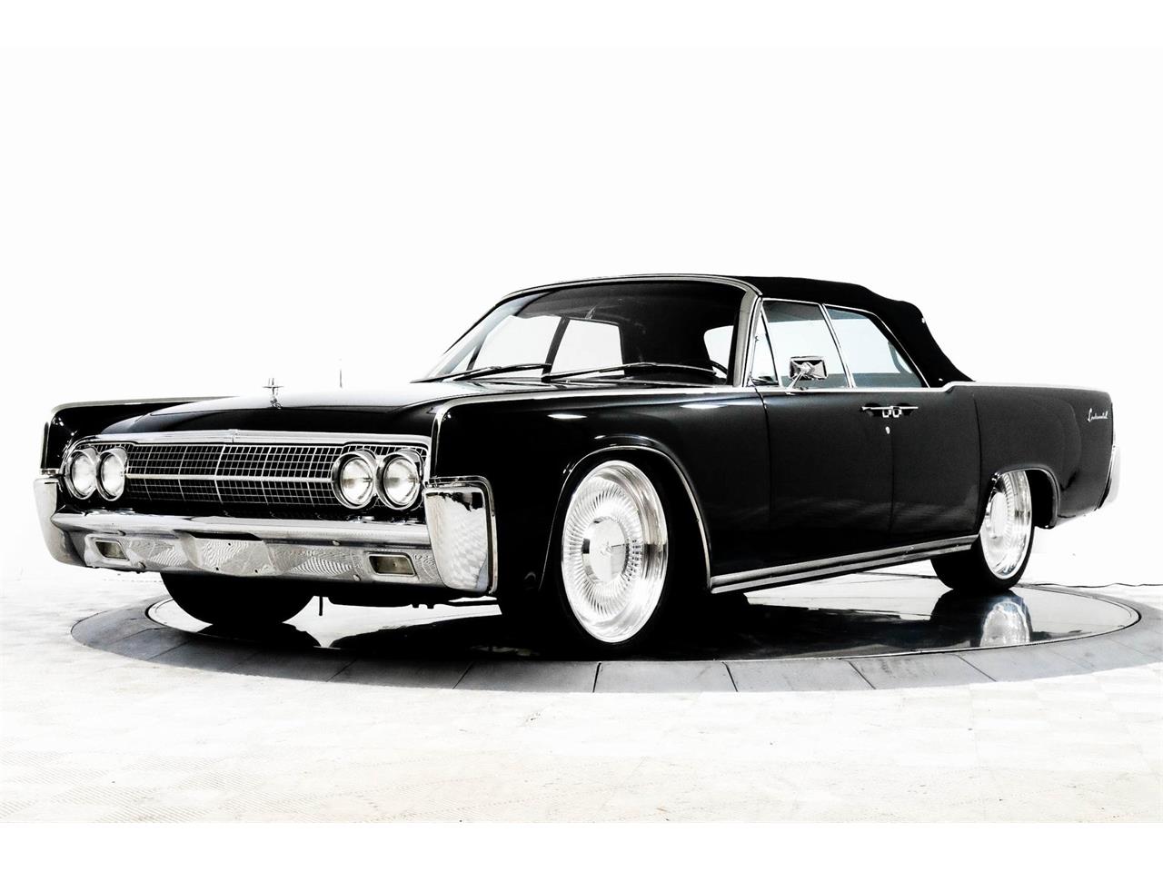 Lincoln Continental