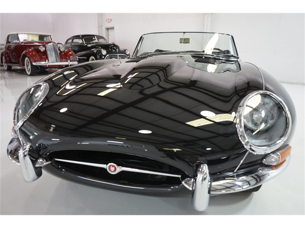 Jaguar E Type