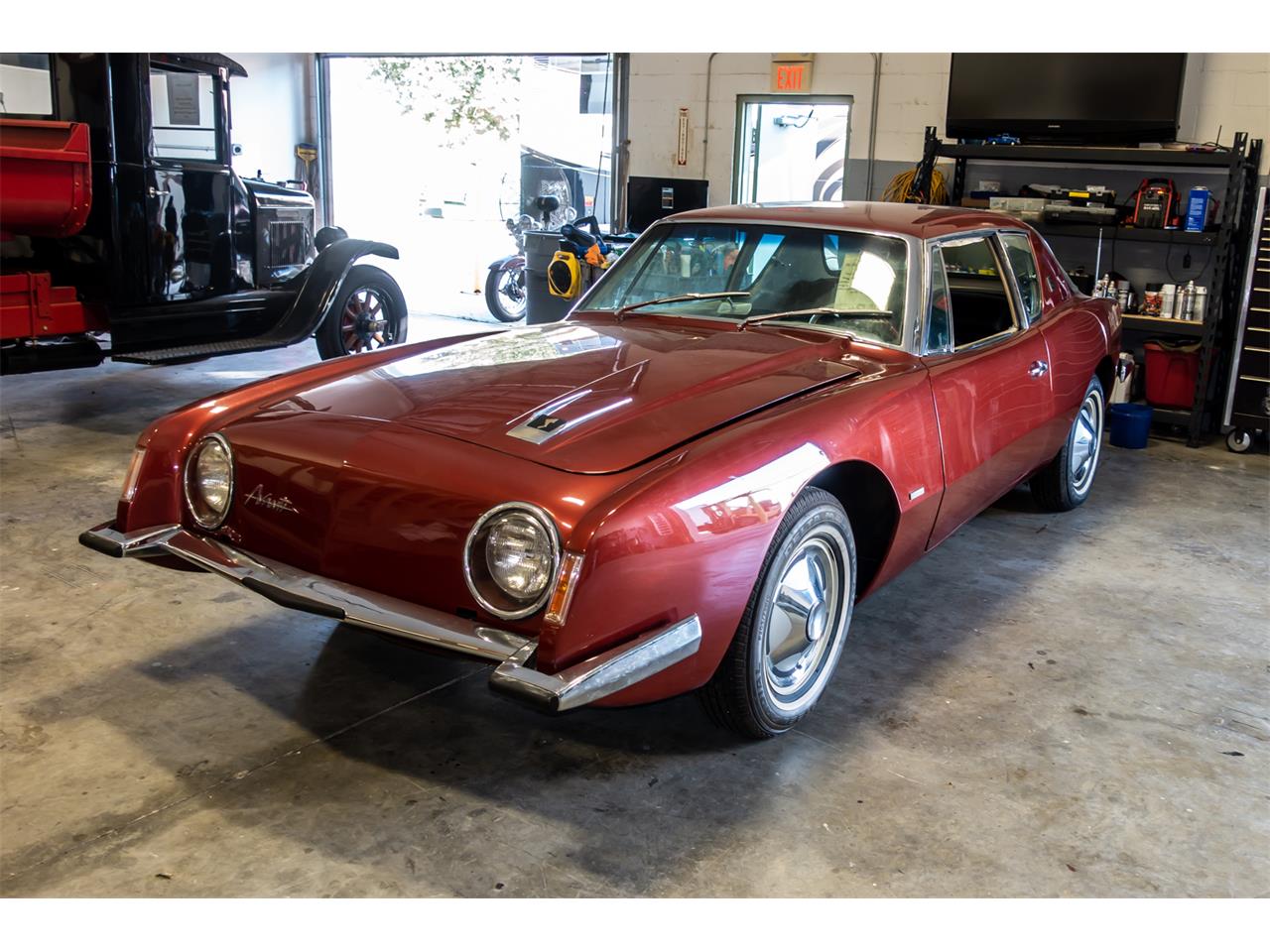 1963 Studebaker Avanti