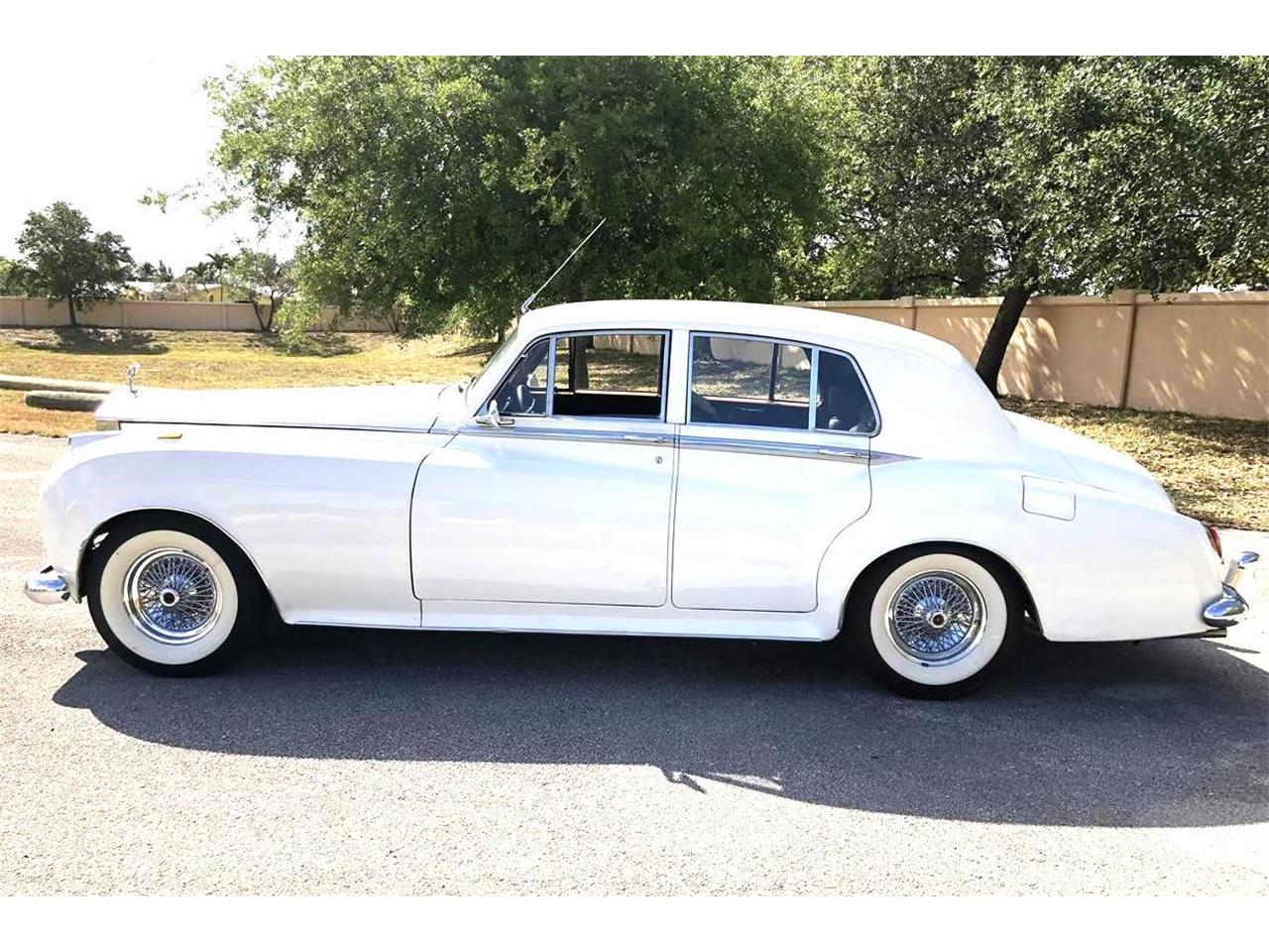 Rolls-Royce Silver Cloud II