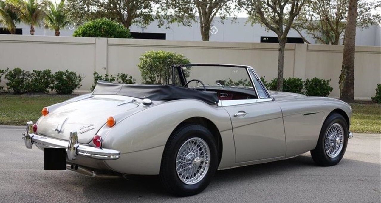 Austin Healey 3000 Mark III BJ8
