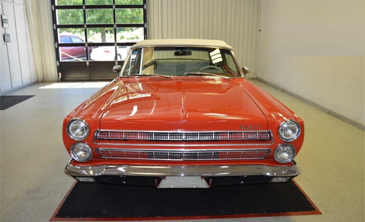 Mercury Comet Caliente