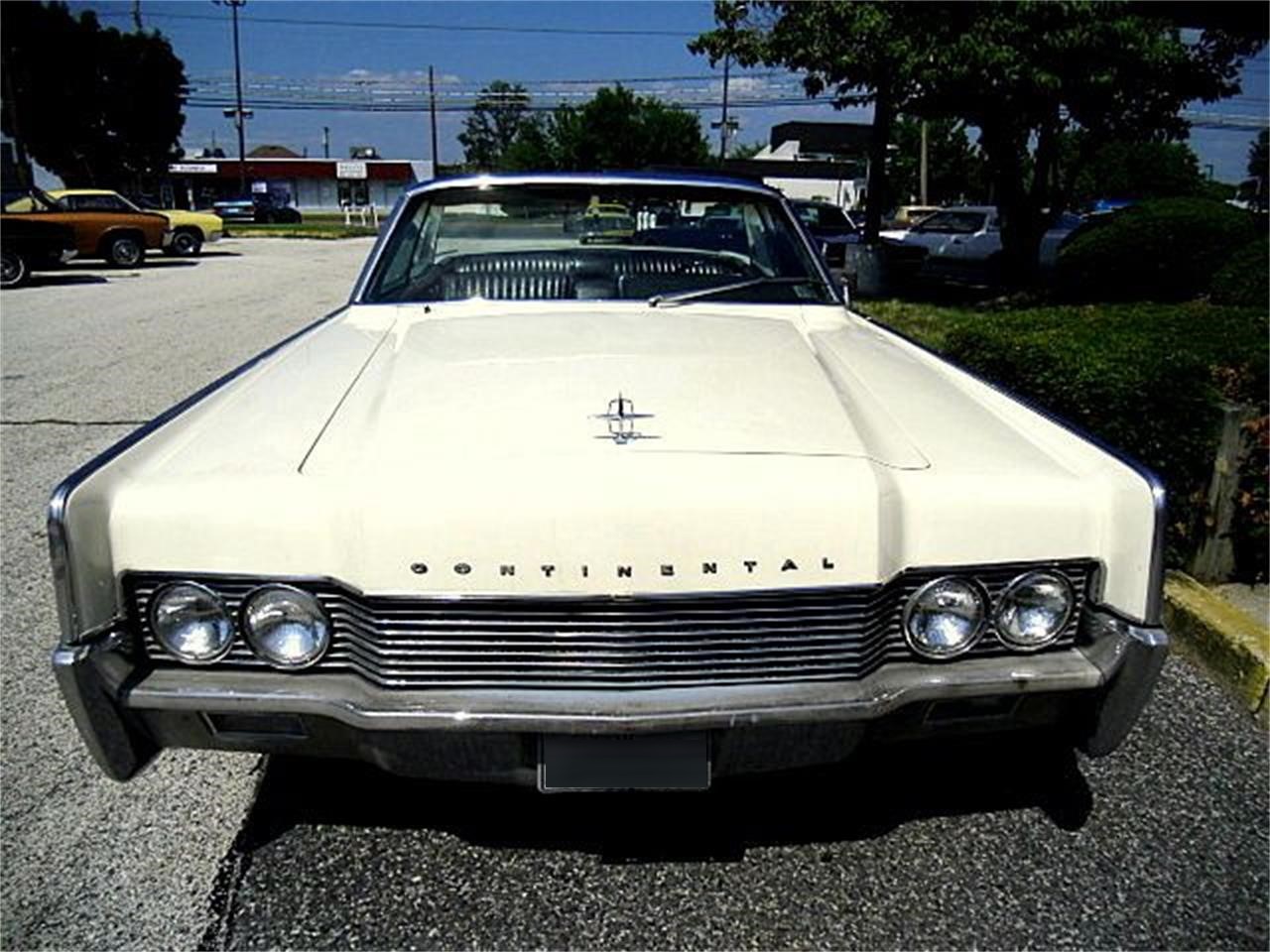 Lincoln Continental