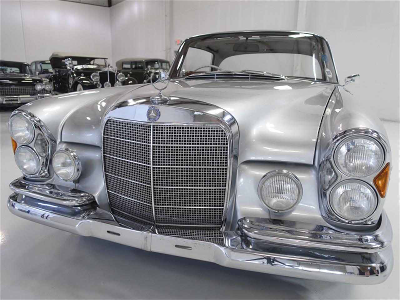 Mercedes-Benz 300SE