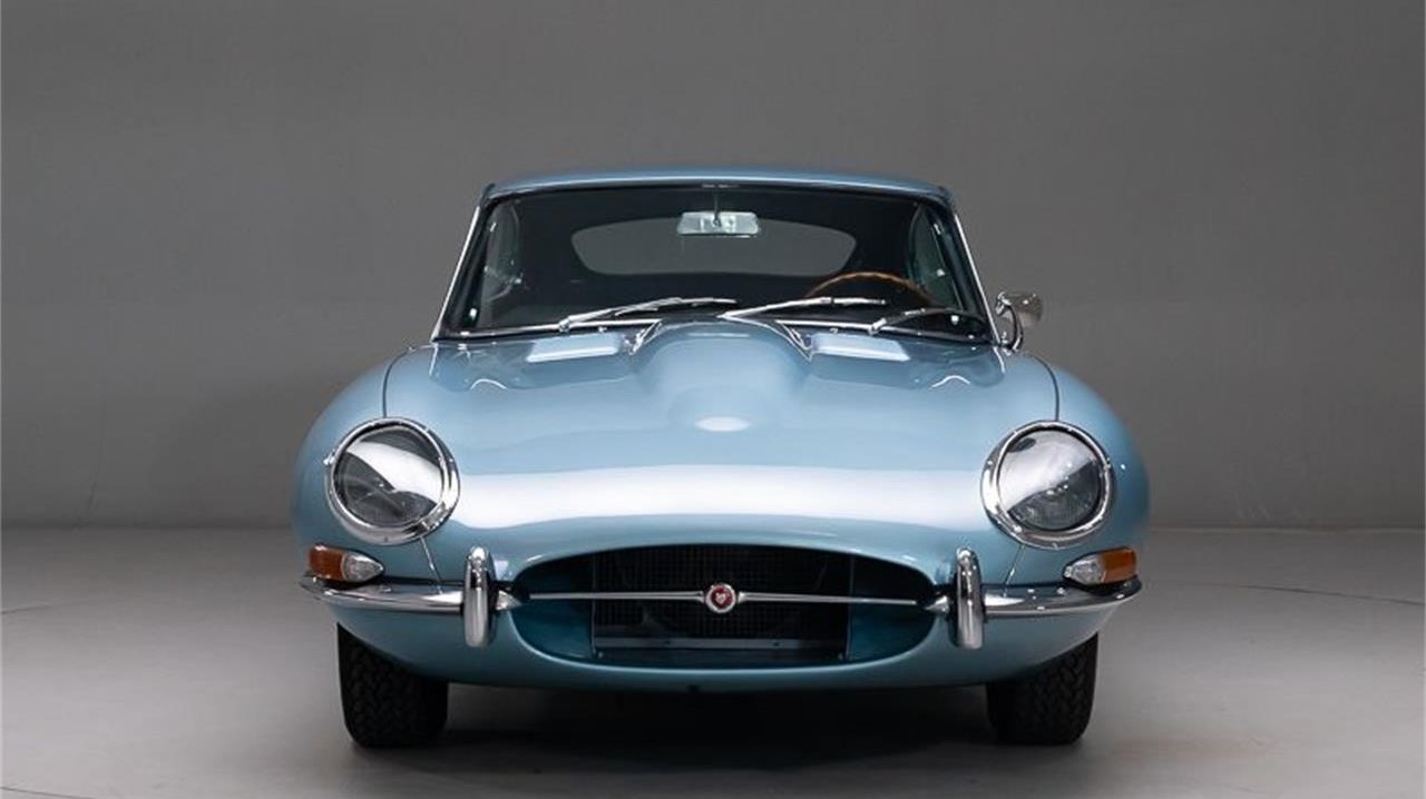 Jaguar E Type