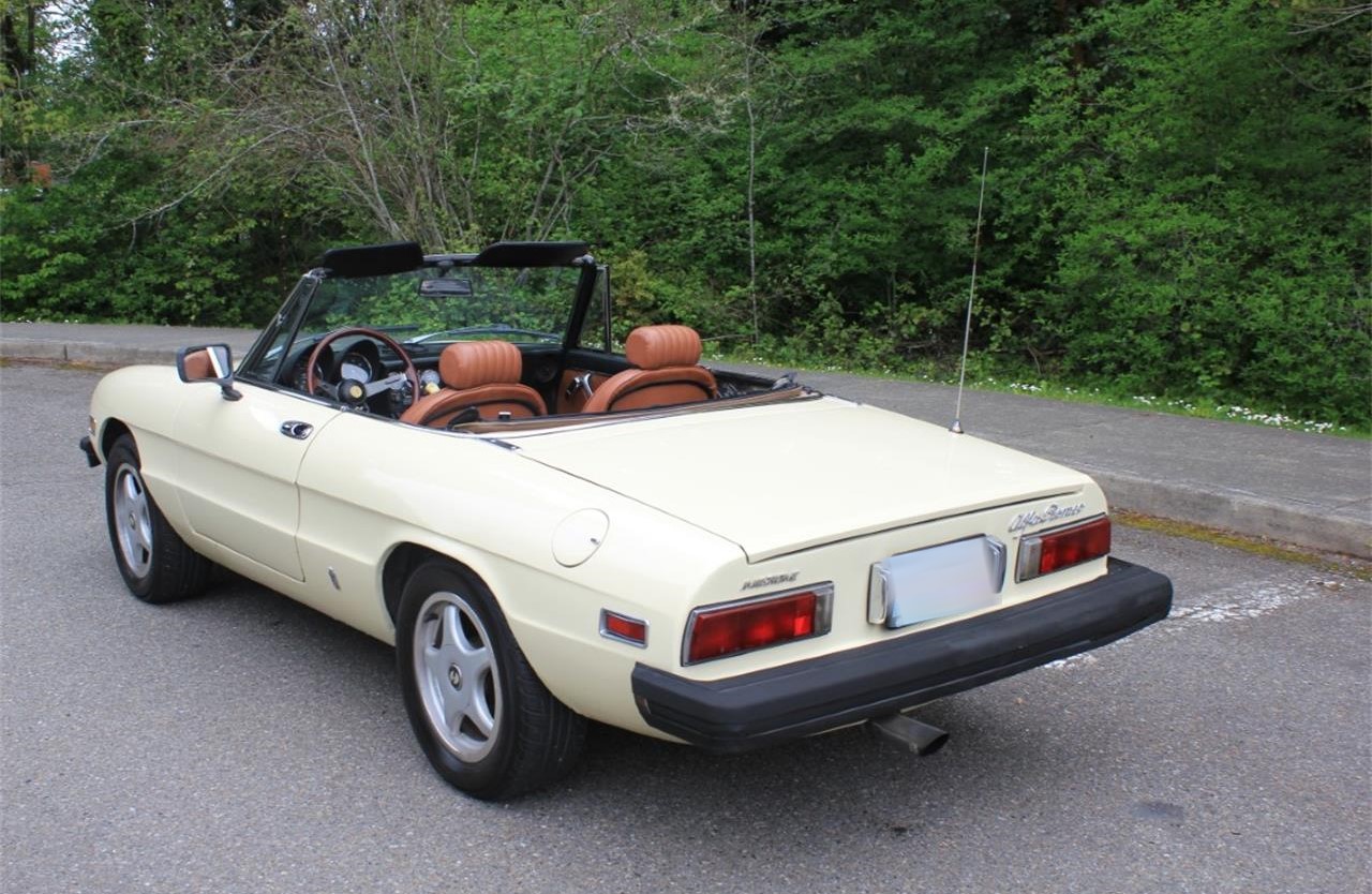 Alfa Romeo Spider