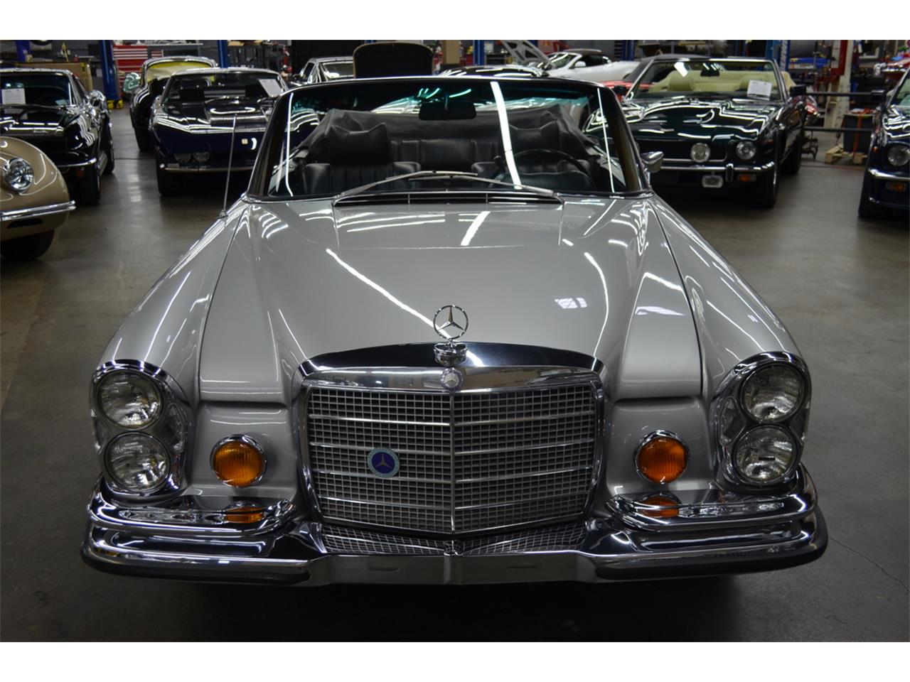 Mercedes-Benz 280SE