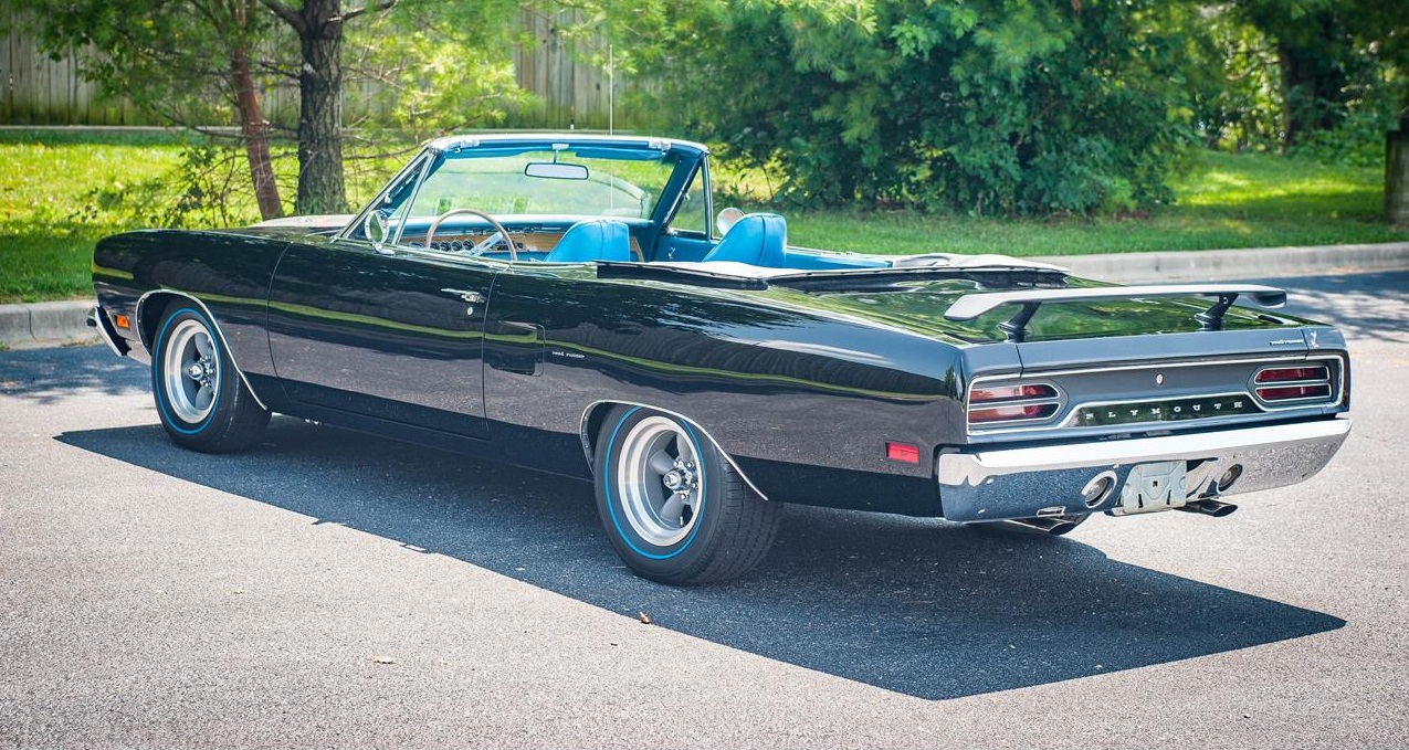 Plymouth Road Runner