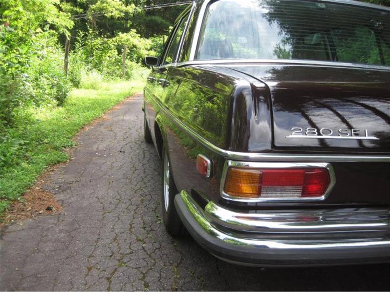 Mercedes-Benz 280SEL