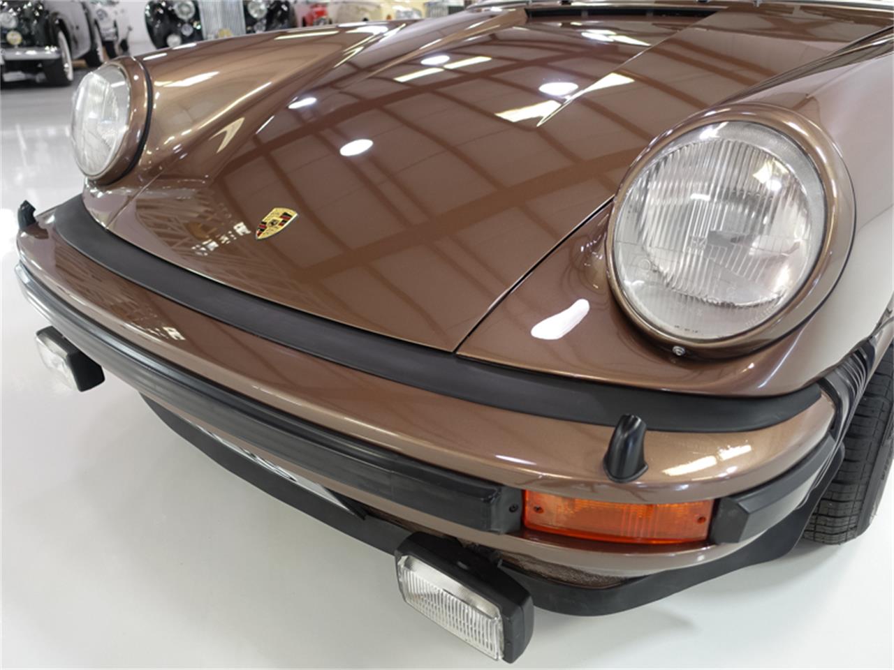 Porsche 911 Carrera