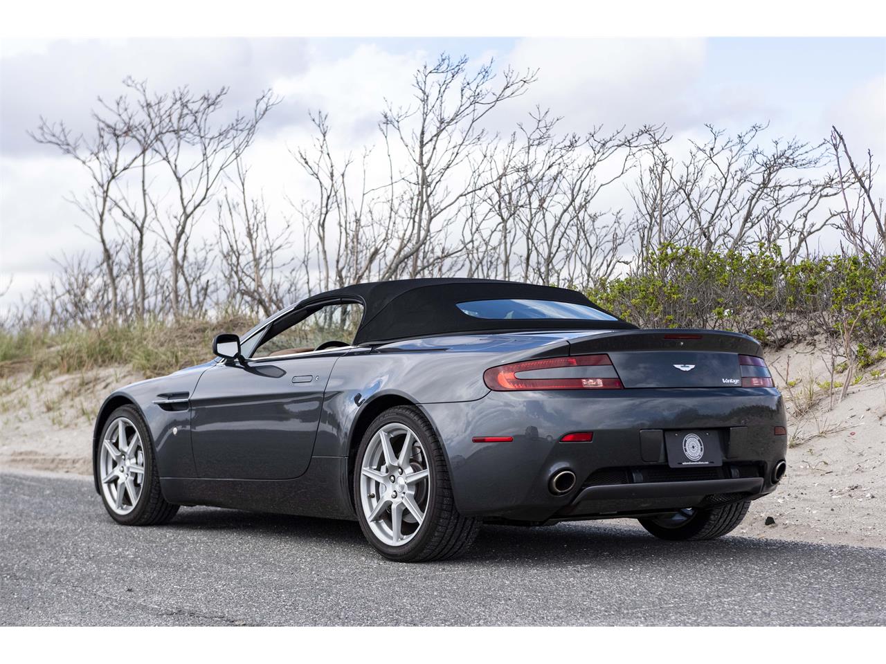 Aston Martin Vantage