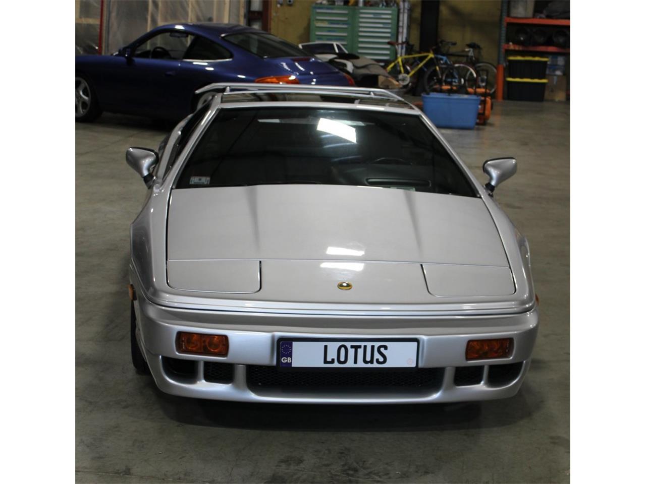 Lotus Esprit