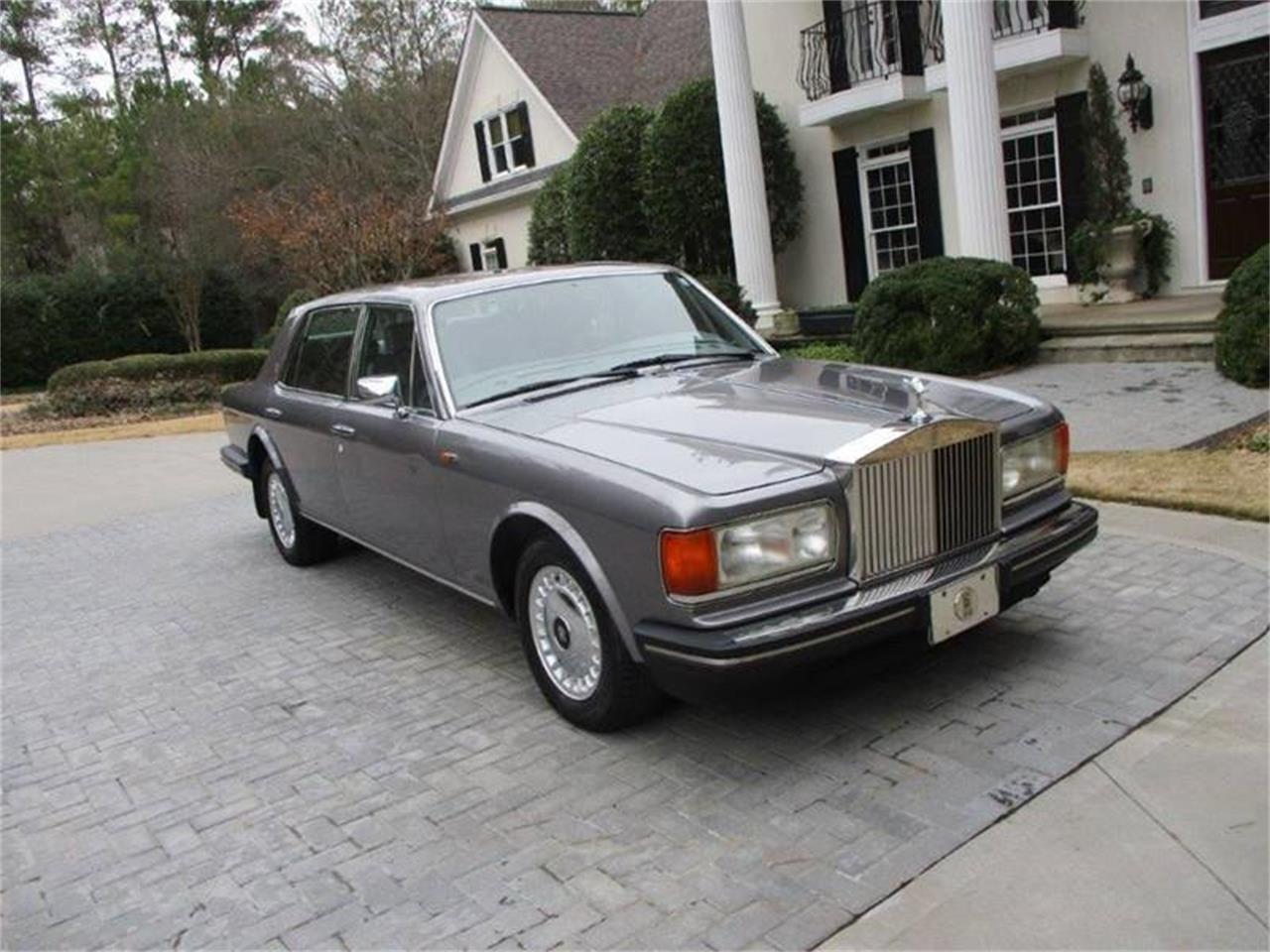 Rolls-Royce Silver Spur