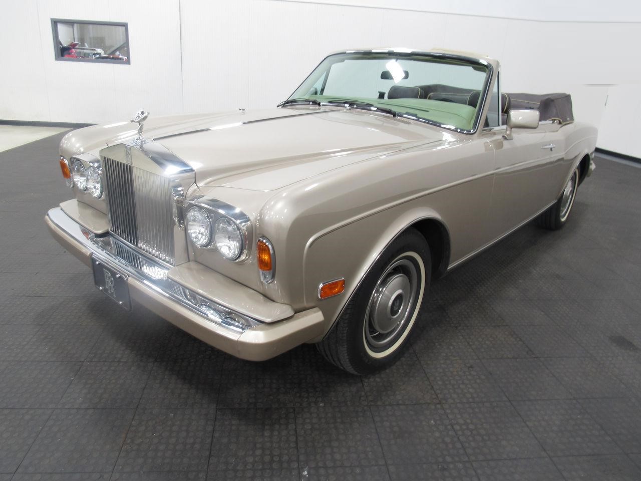 Rolls-Royce Corniche
