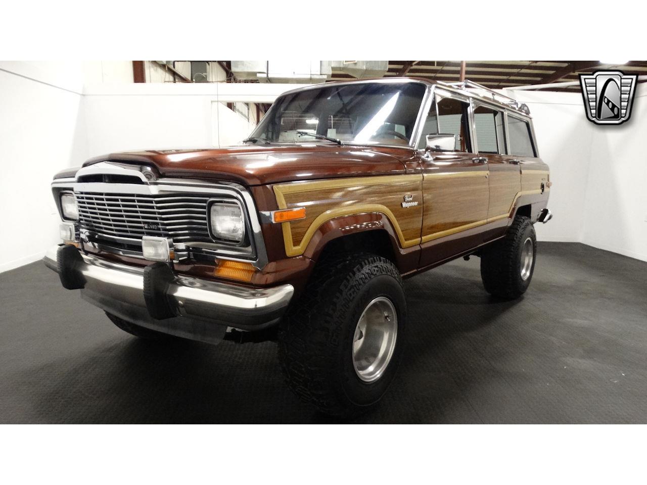 Jeep Grand Wagoneer