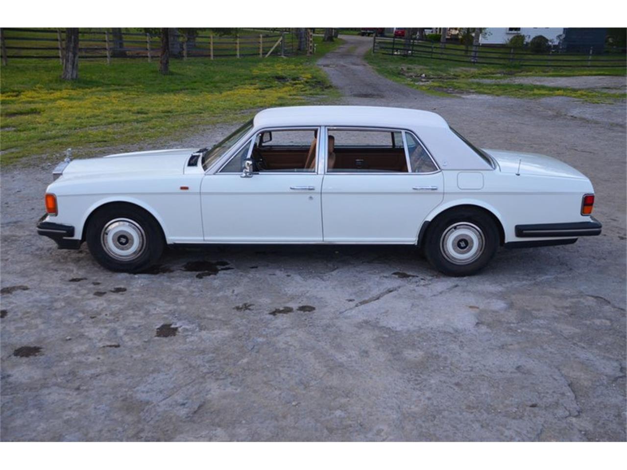 Rolls-Royce Silver Wraith