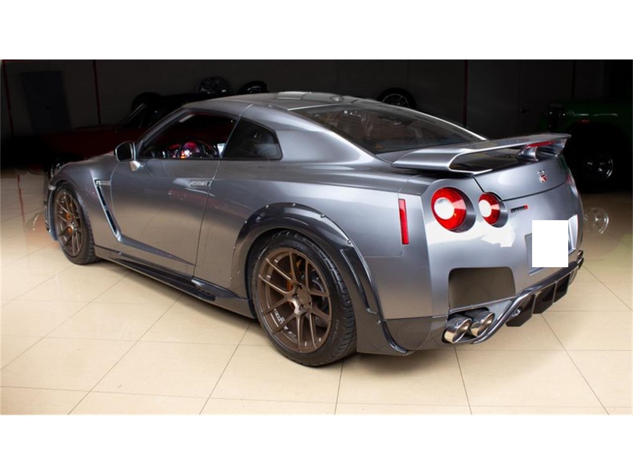 Nissan GT-R