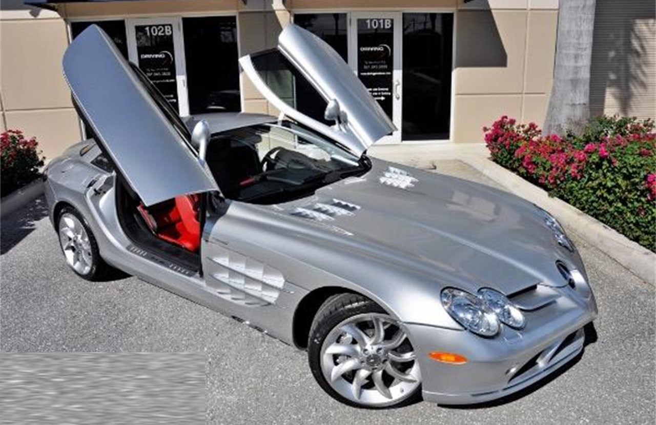 Mercedes-Benz SLR McLaren