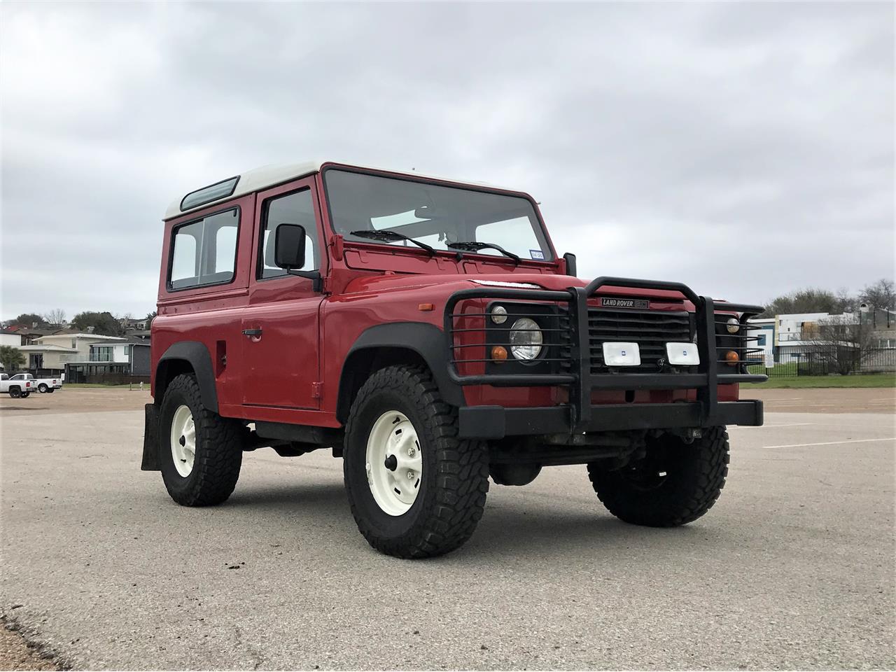 Land Rover Defender