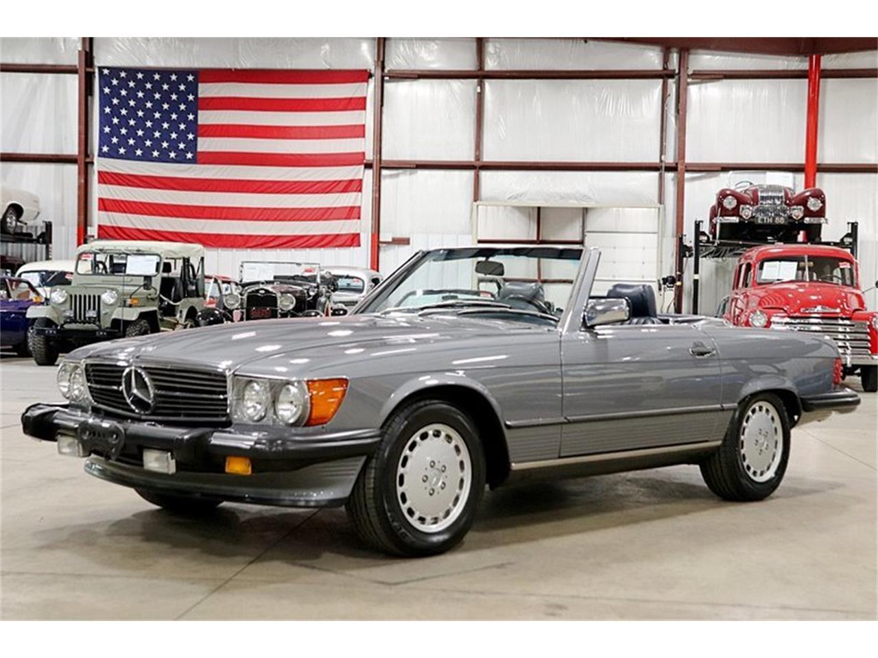 Mercedes-Benz 560SL