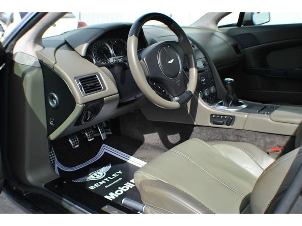 Aston Martin Vantage