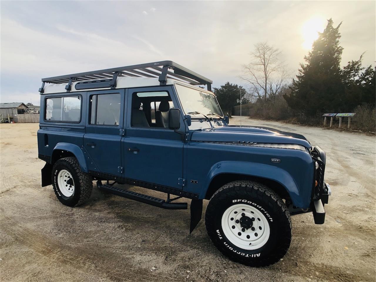 Land Rover Defender