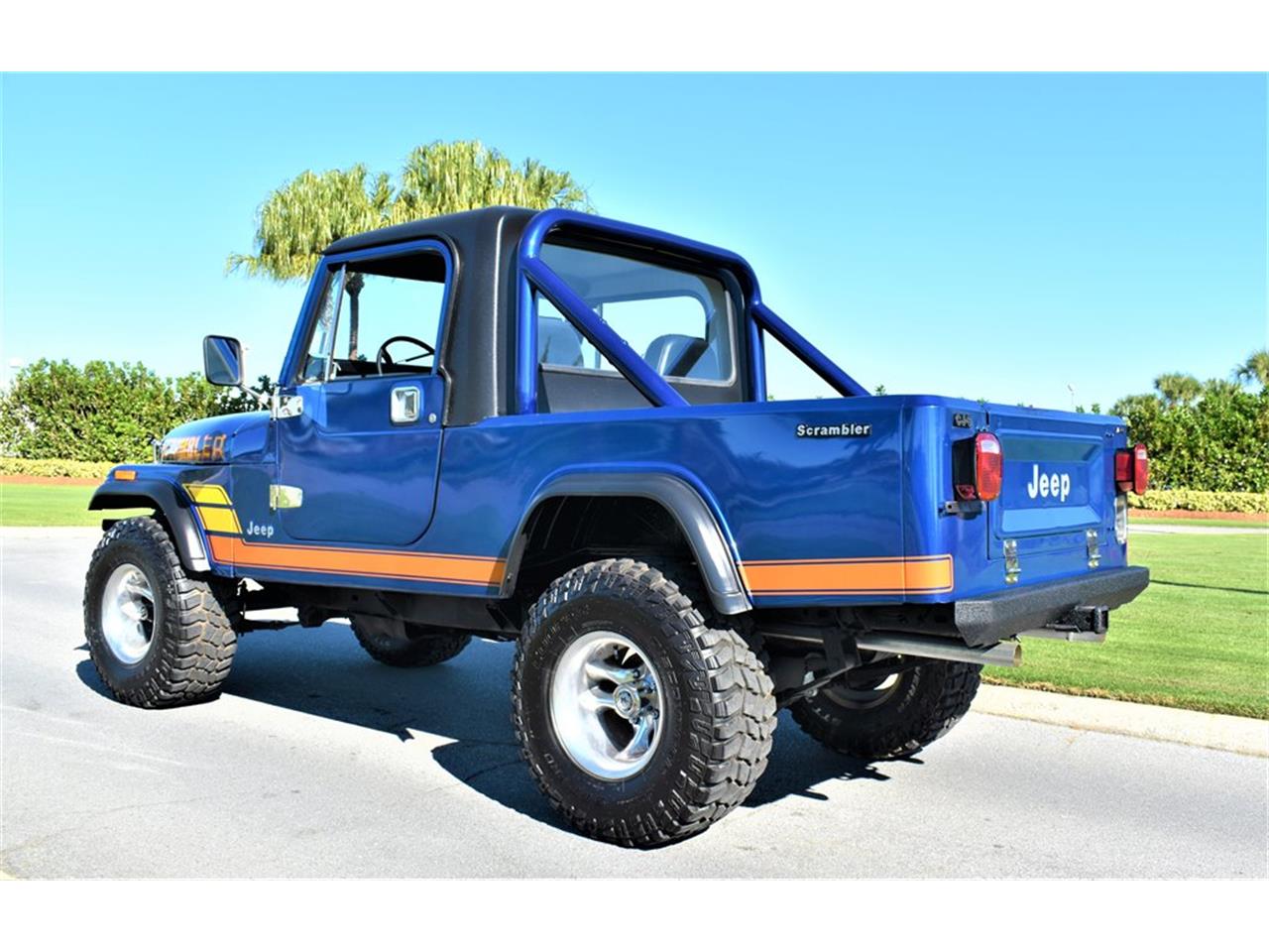 Jeep CJ8 Scrambler