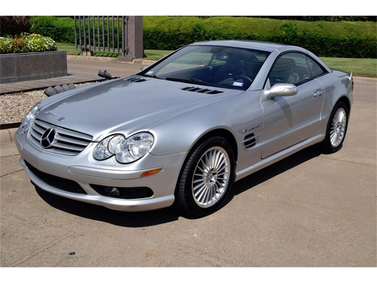 Mercedes-Benz SL Class