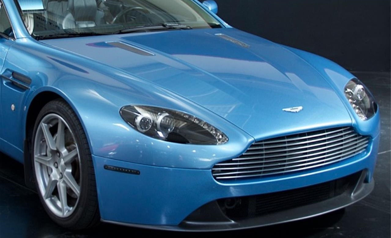 Aston Martin Vantage