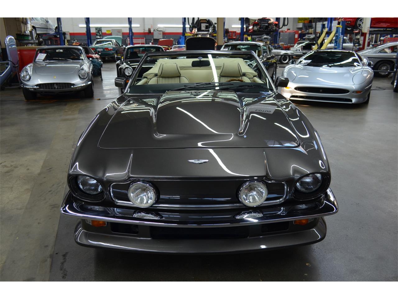 Aston Martin Vantage