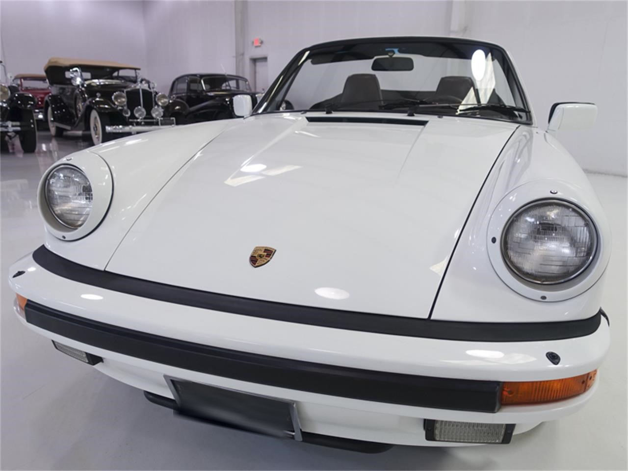 Porsche 911 Carrera