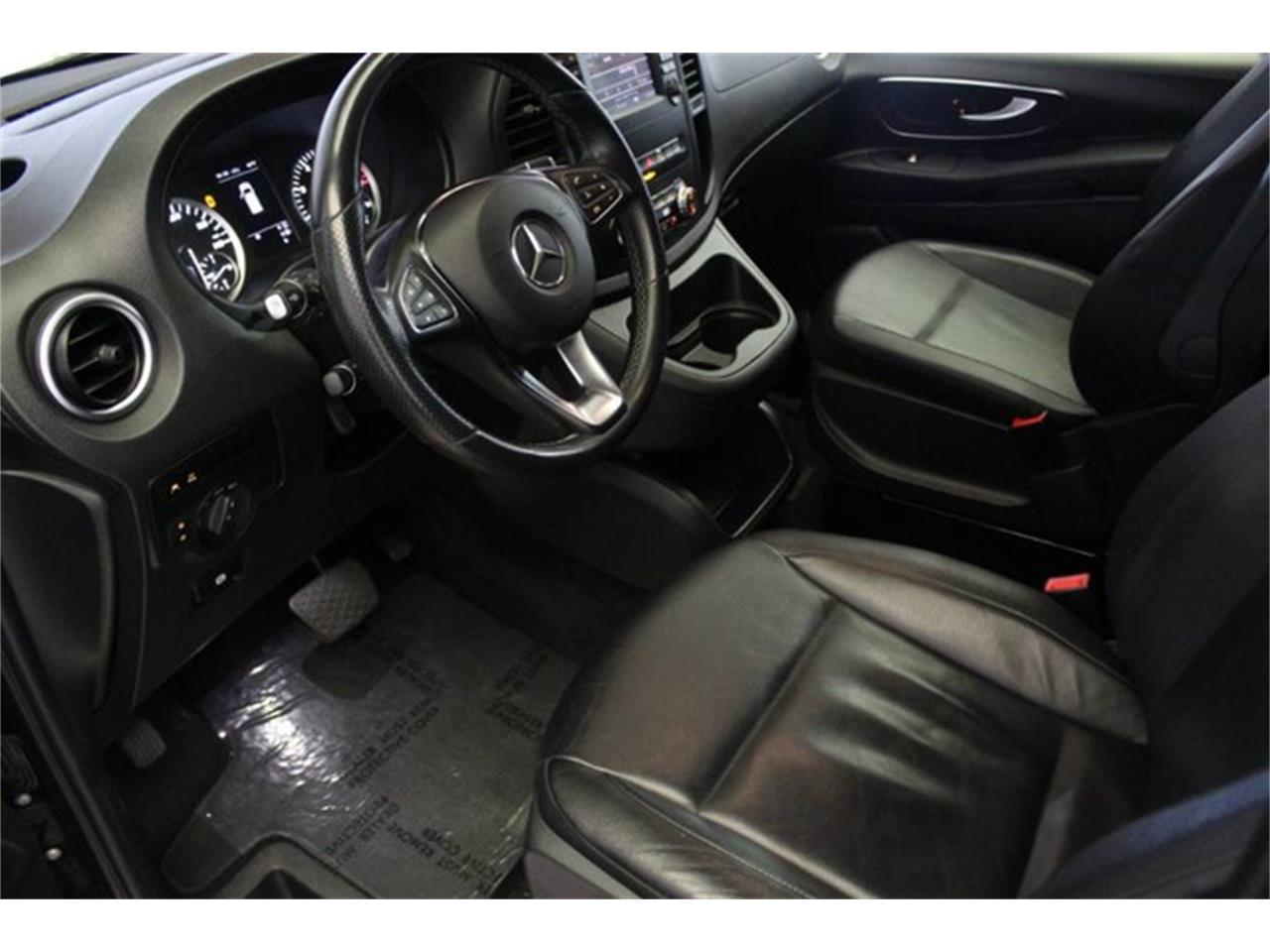 Mercedes-Benz Metris