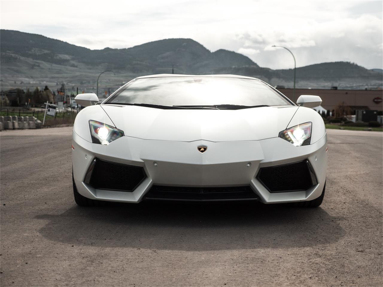 Lamborghini Aventador